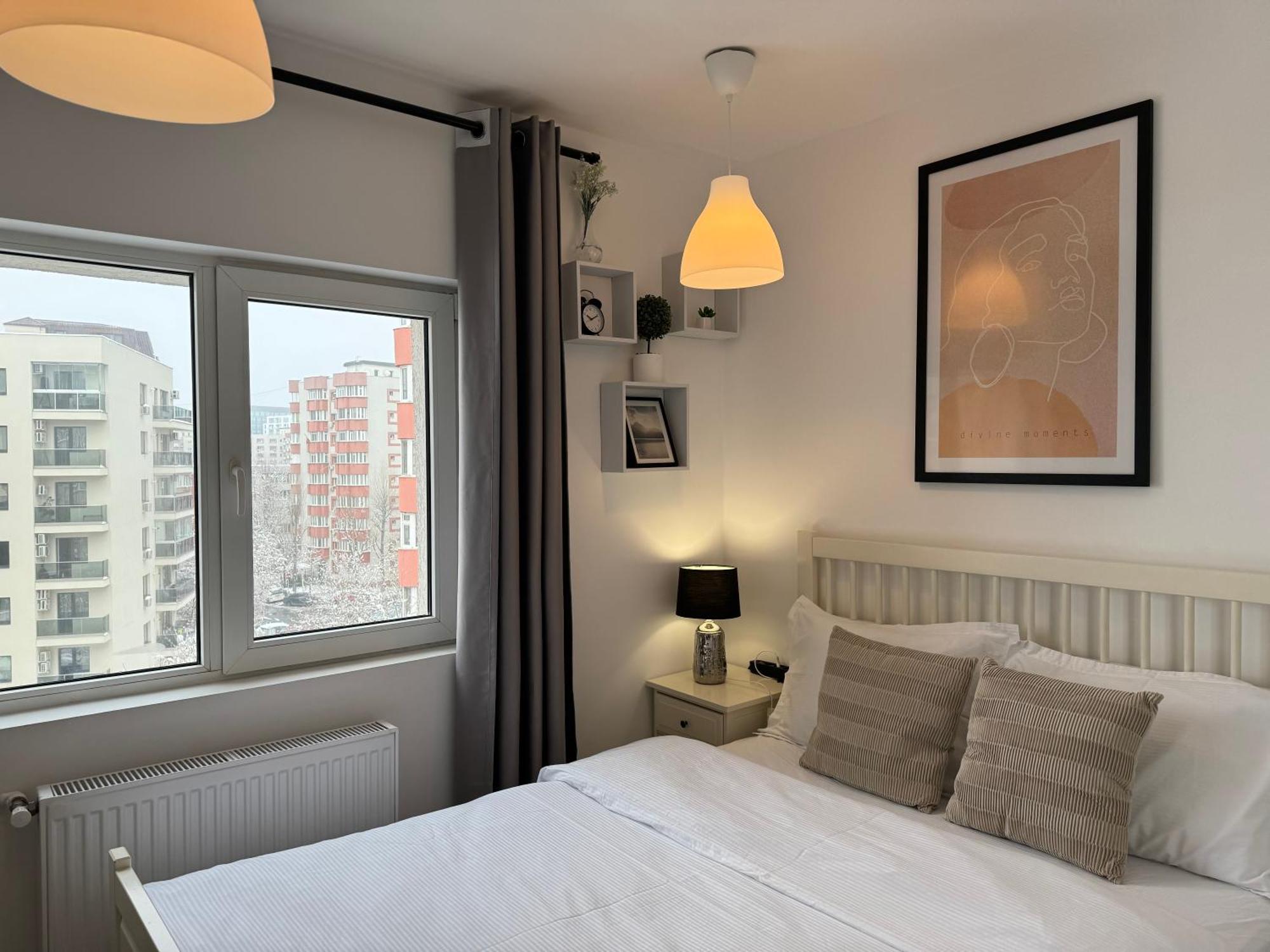 Evan Cozy Flat With Balcony & Parking, 13 September Boekarest Buitenkant foto