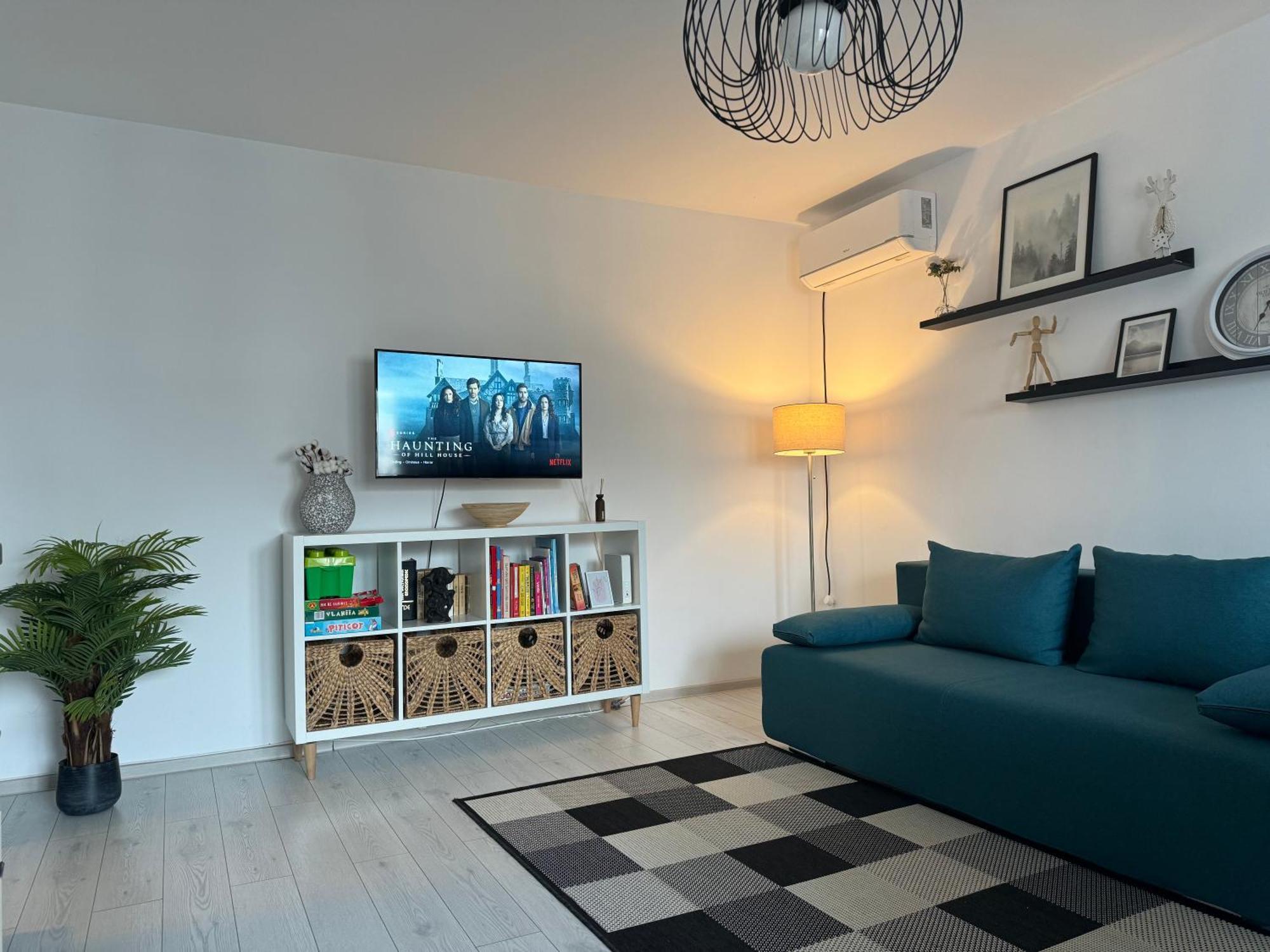 Evan Cozy Flat With Balcony & Parking, 13 September Boekarest Buitenkant foto